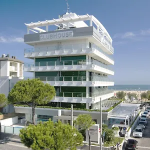 Hotel Club House